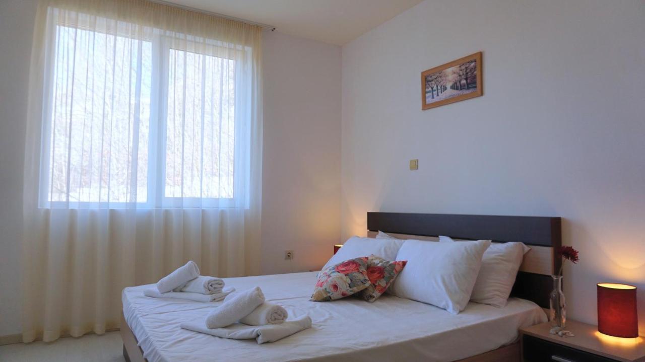 Апартаменти Свети Георги - Saint George Apartments Kavarna Eksteriør billede