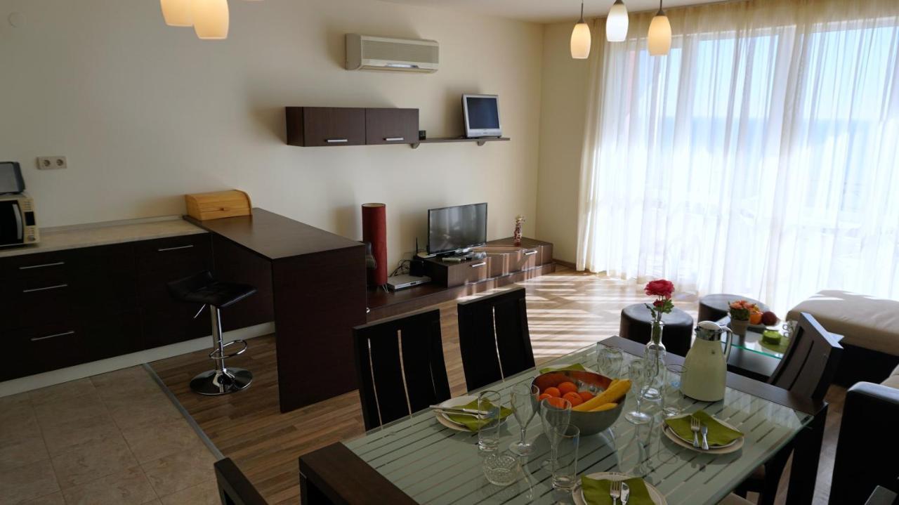 Апартаменти Свети Георги - Saint George Apartments Kavarna Eksteriør billede