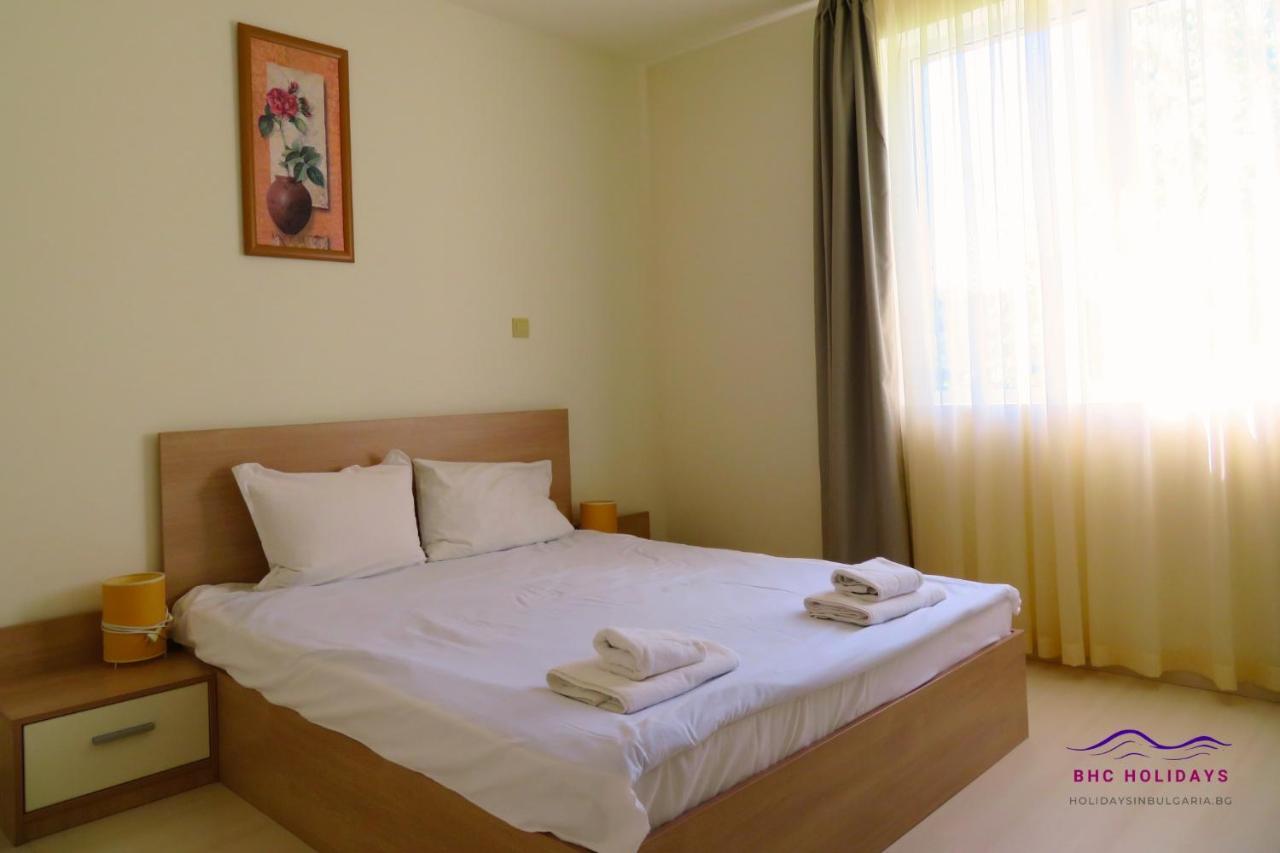 Апартаменти Свети Георги - Saint George Apartments Kavarna Eksteriør billede