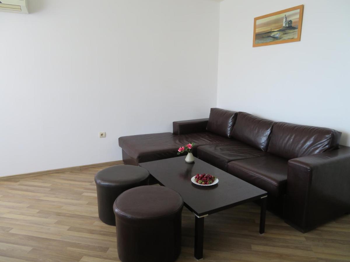Апартаменти Свети Георги - Saint George Apartments Kavarna Eksteriør billede