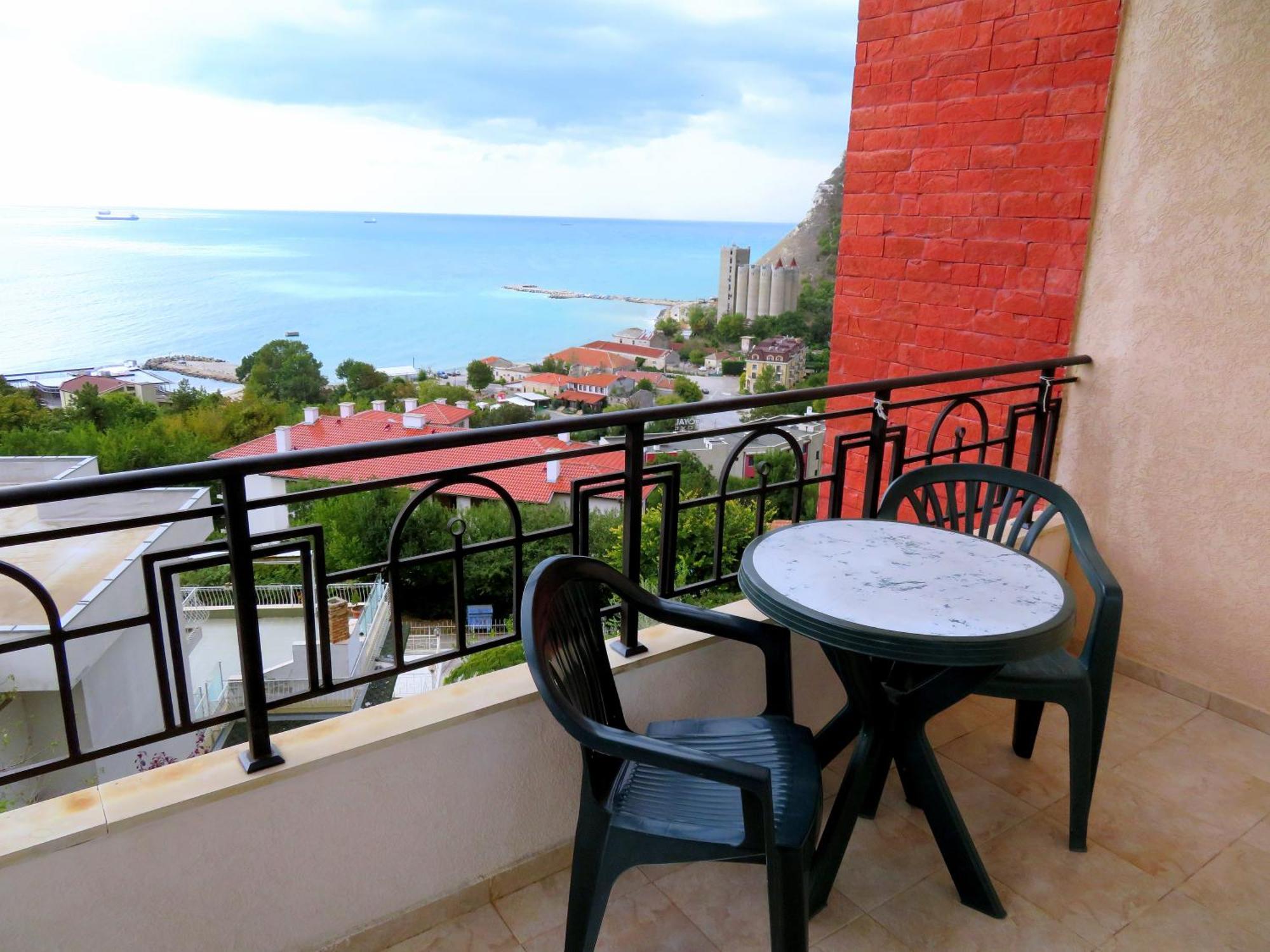 Апартаменти Свети Георги - Saint George Apartments Kavarna Værelse billede