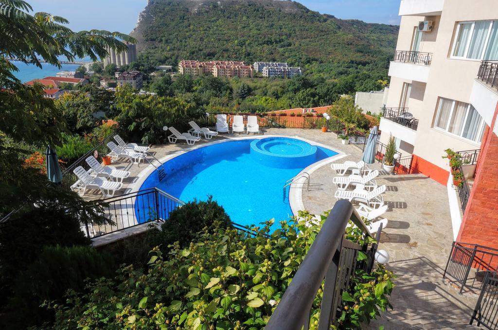 Апартаменти Свети Георги - Saint George Apartments Kavarna Eksteriør billede